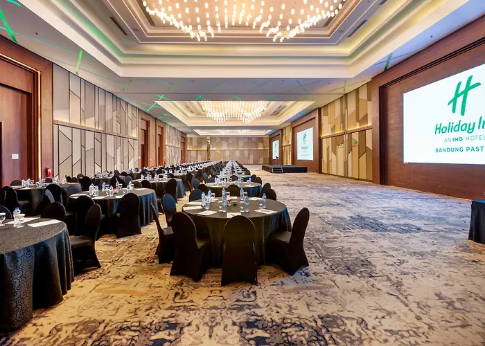Holiday Inn Bandung Pasteur By Ihg